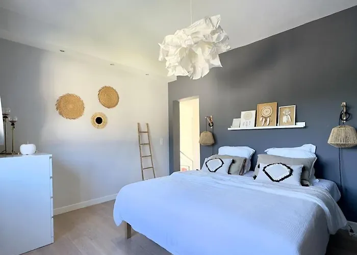 Villaserenita Piscine Chauffee, Jacuzzi, Petanque * Ajaccio (Corsica)