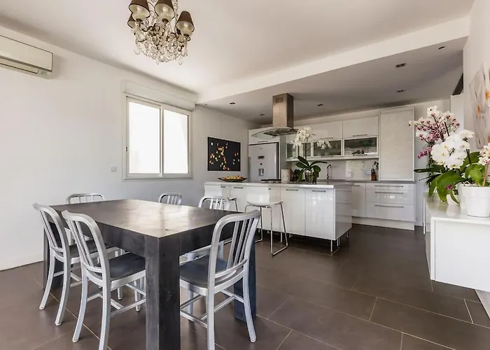 Villaserenita Piscine Chauffee, Jacuzzi, Petanque Villa Ajaccio (Corsica)