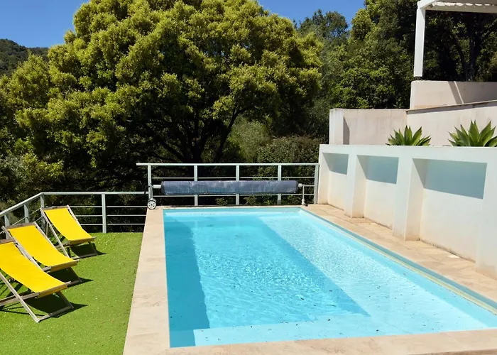 Villaserenita Piscine Chauffee, Jacuzzi, Petanque Villa *