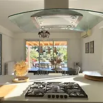 Villaserenita Piscine Chauffee, Jacuzzi, Petanque וילה