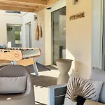וילה Villaserenita Piscine Chauffee, Jacuzzi, Petanque *