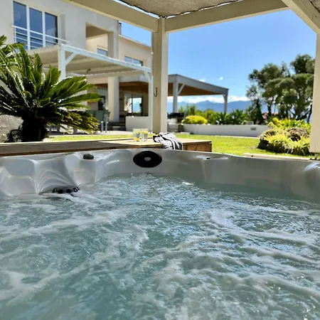 Villa Villaserenita Piscine Chauffee Et A Ajaccio (Corsica)