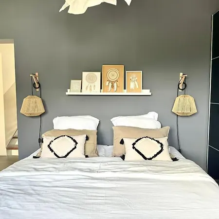 Villaserenita Piscine Chauffee, Jacuzzi, Petanque Villa *