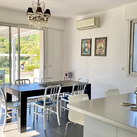 Villaserenita Piscine Chauffee, Jacuzzi, Petanque Ajaccio (Corsica)