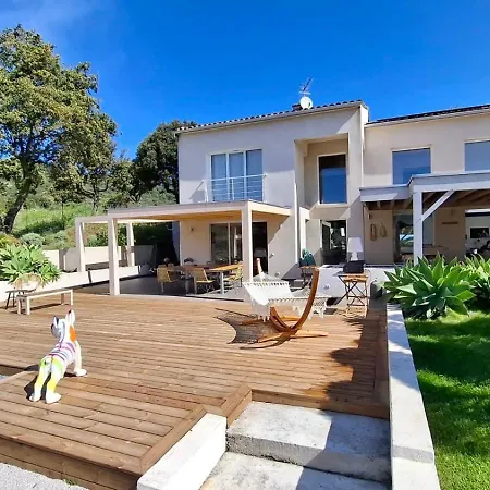 Villaserenita Piscine Chauffee, Jacuzzi, Ping-pong, Petanque أجاكسيو