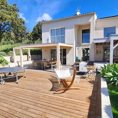 Villaserenita Piscine Chauffee, Jacuzzi, Petanque Ajaccio (Corsica)
