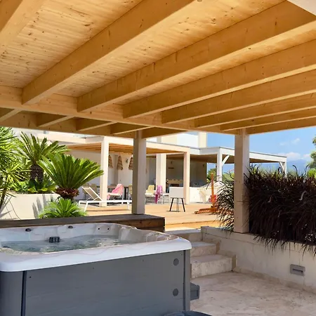 Villa Villaserenita Piscine Chauffée Jacuzzi Pétanque Ping Pong Baby Foot *