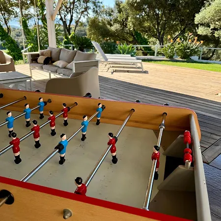 Villaserenita Piscine Chauffée Jacuzzi Pétanque Ping Pong Baby Foot Ajaccio (Corsica)