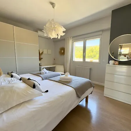 Villaserenita Piscine Chauffee, Jacuzzi, Ping-pong, Petanque Villa *