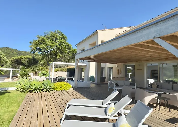 Villa Villaserenita Piscine Chauffee, Jacuzzi, Petanque Ajaccio (Corsica)