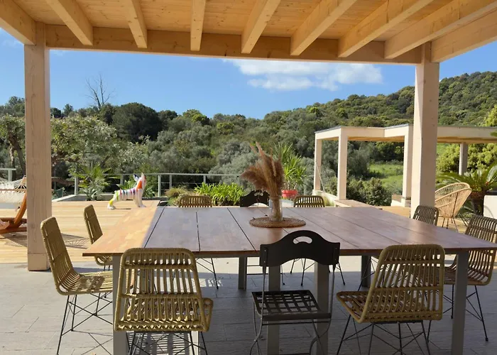 Villaserenita Piscine Chauffee, Jacuzzi, Petanque * Ajaccio (Corsica)